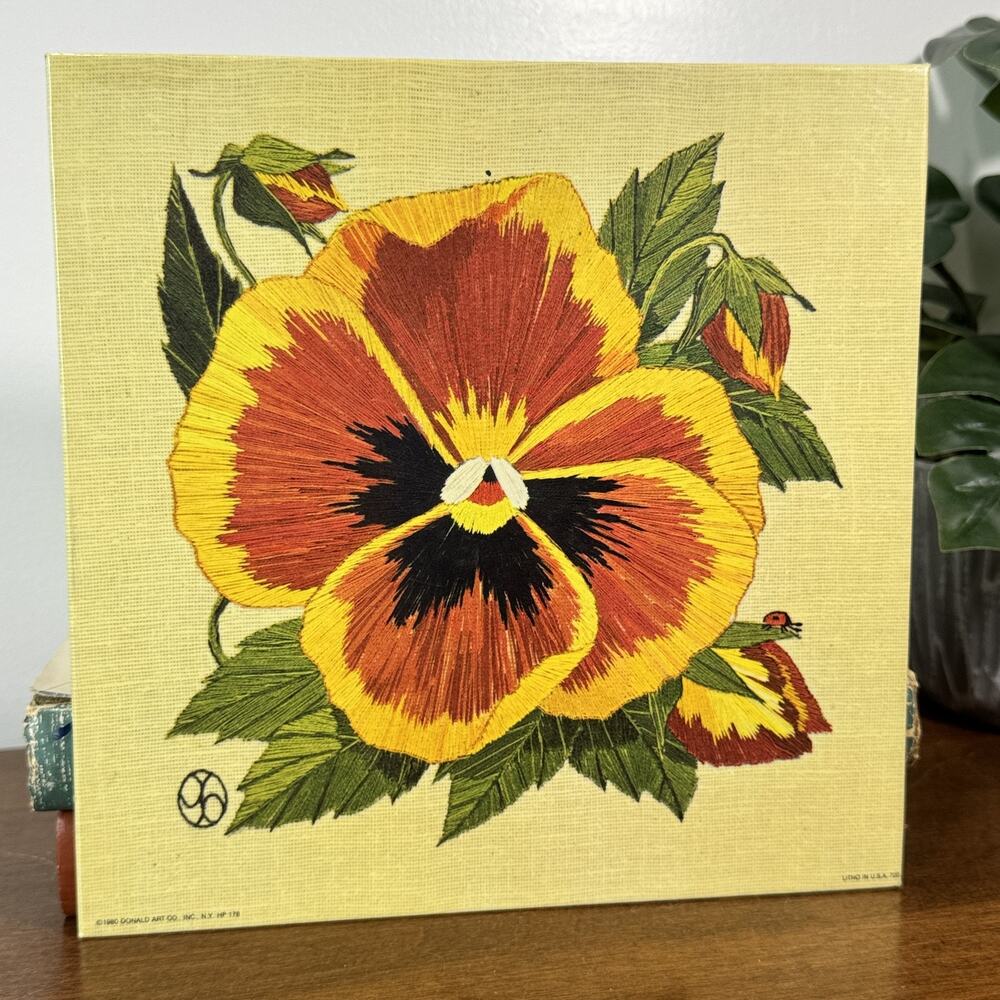 Vintage 1980 Donald Art Co Trivet Hot Pad Pansy Flower Embroidered Look Felt